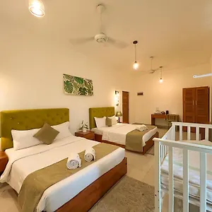 *** Hotel J Leaf By Blue Bird Sri Lanca
