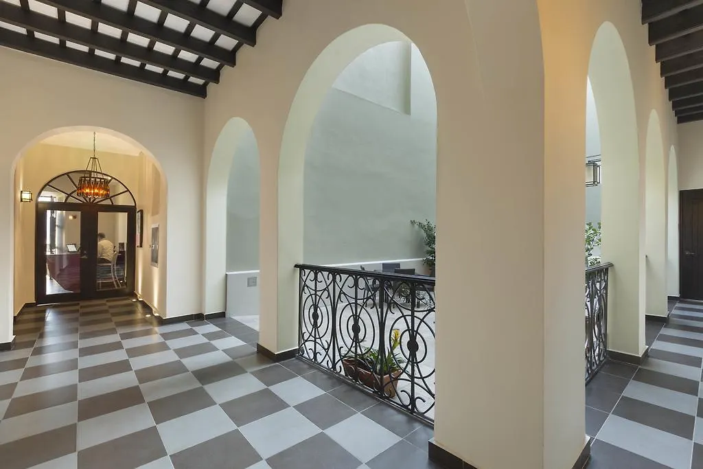 Decanter Hotel San Juan