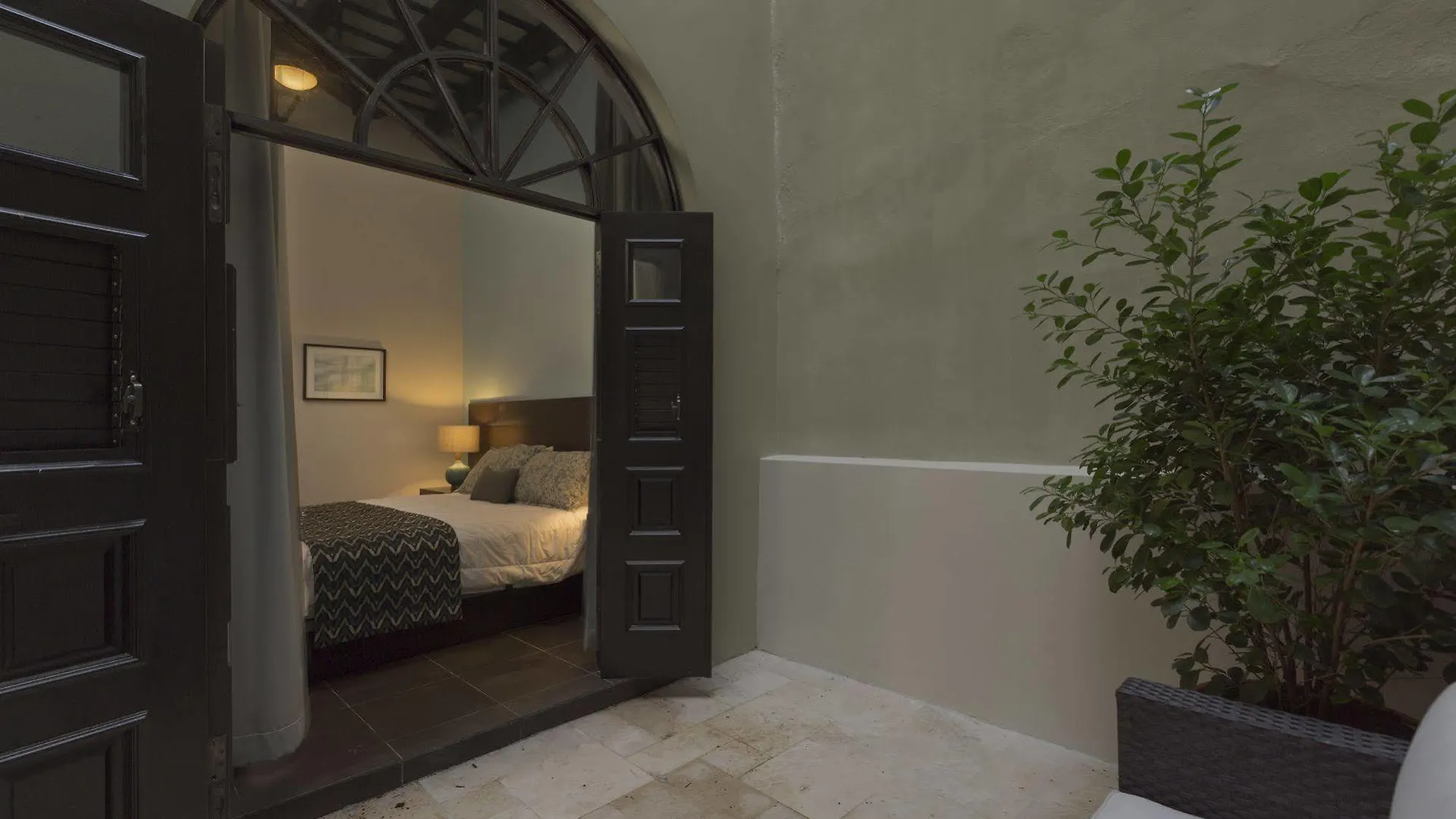 Decanter Hotel San Juan